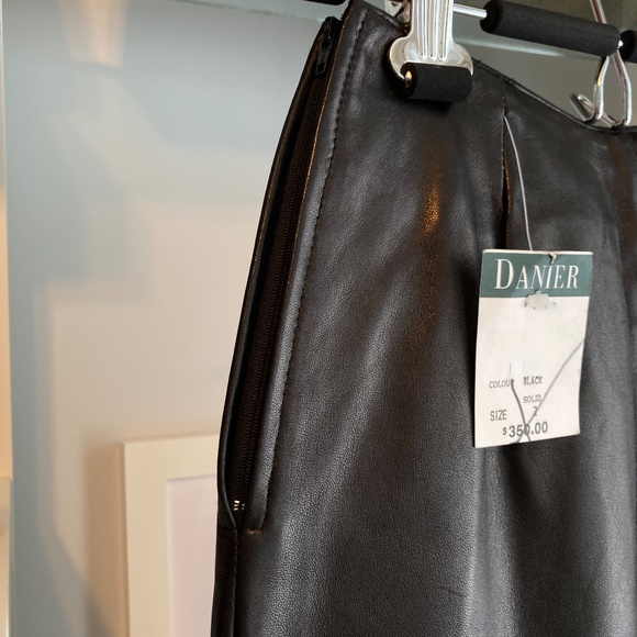 🆕 🖤 DANIER LEATHER PANTS - Picture 6 of 7